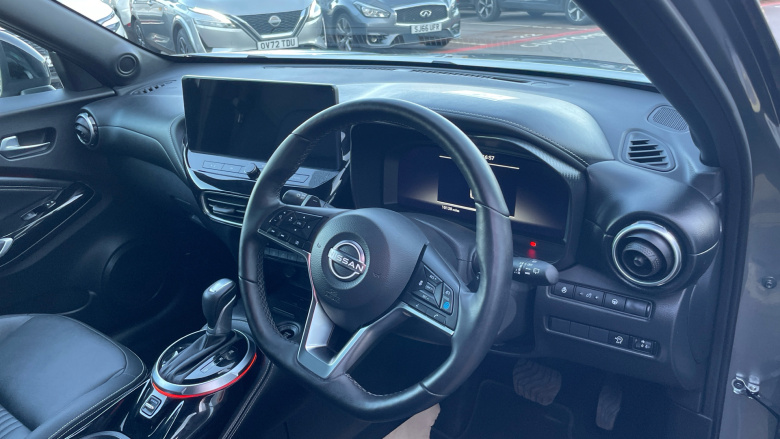 Nissan Juke 1.0 DiG-T Tekna 5dr DCT Petrol Hatchback